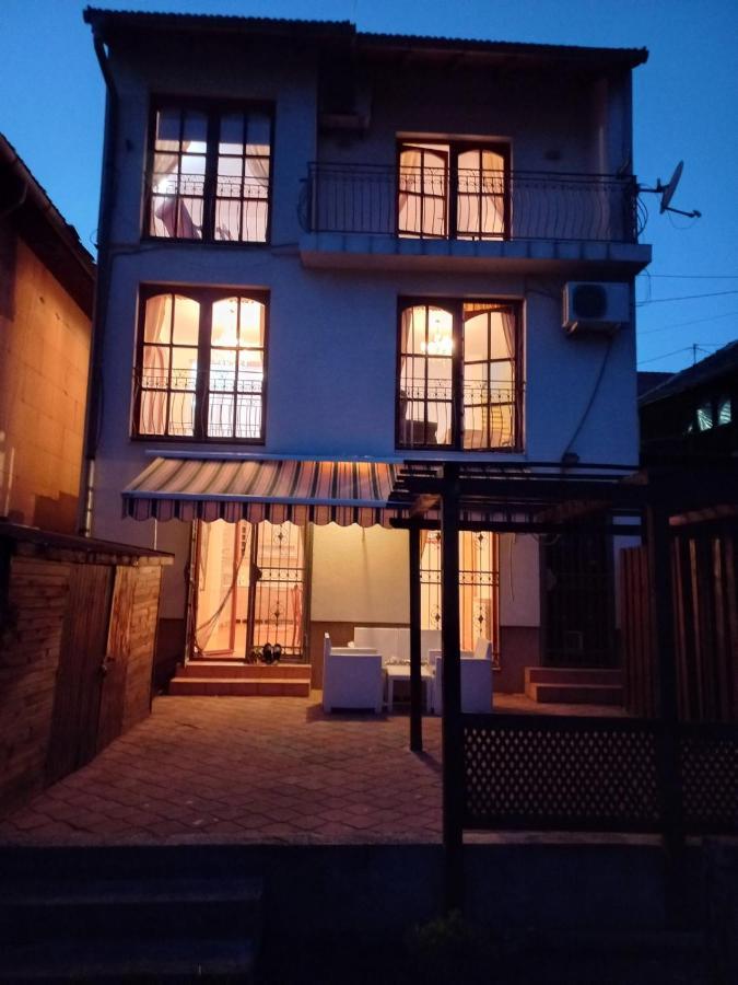 Kuna Villa *