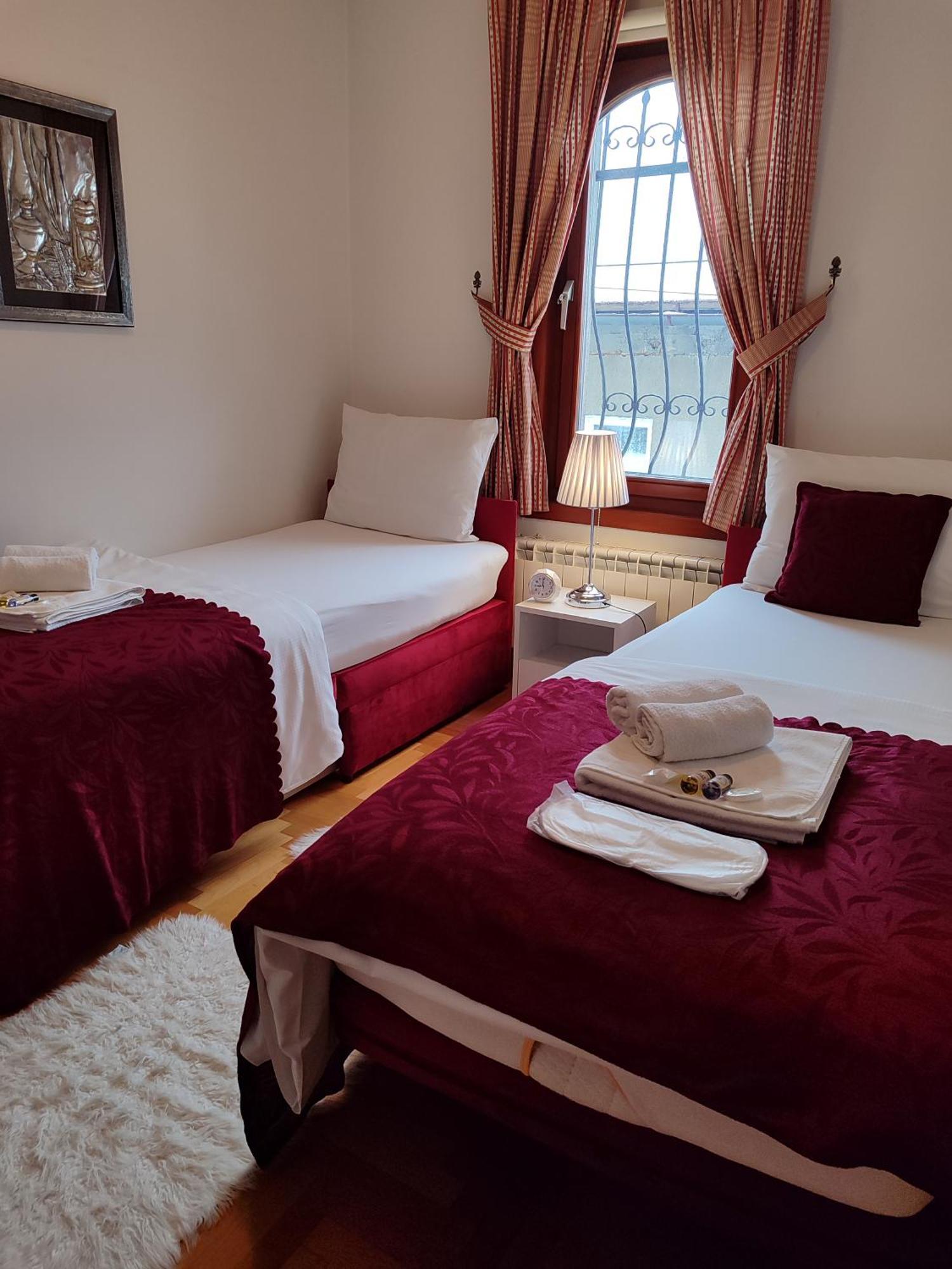 Kuna Villa *